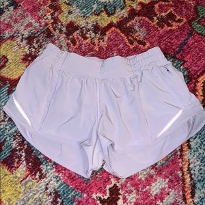 Lululemon shorts size 6